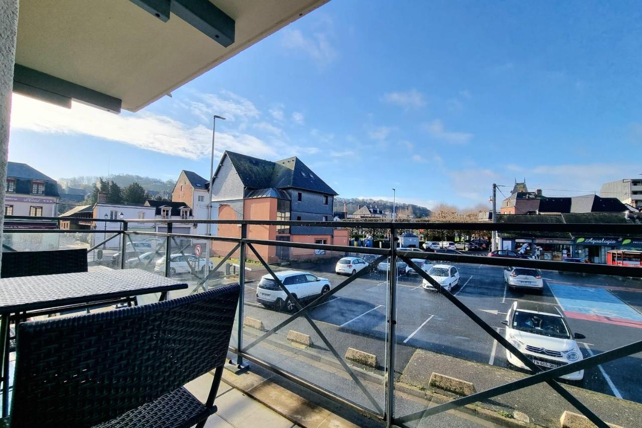 Chez Lou Et Dan 4P Apartment With Balcony Elevator And Secure Parking Honfleur Exterior foto